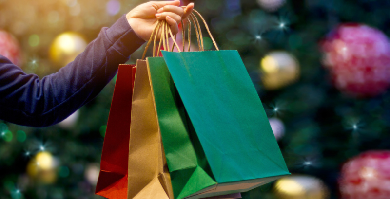Popular Shopping Trends And Consumer Behaviour Of The 2021 Holiday Season